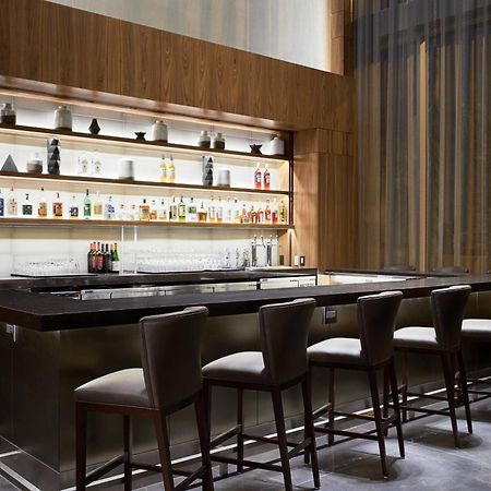 Ac Hotel By Marriott Madison Downtown Екстериор снимка