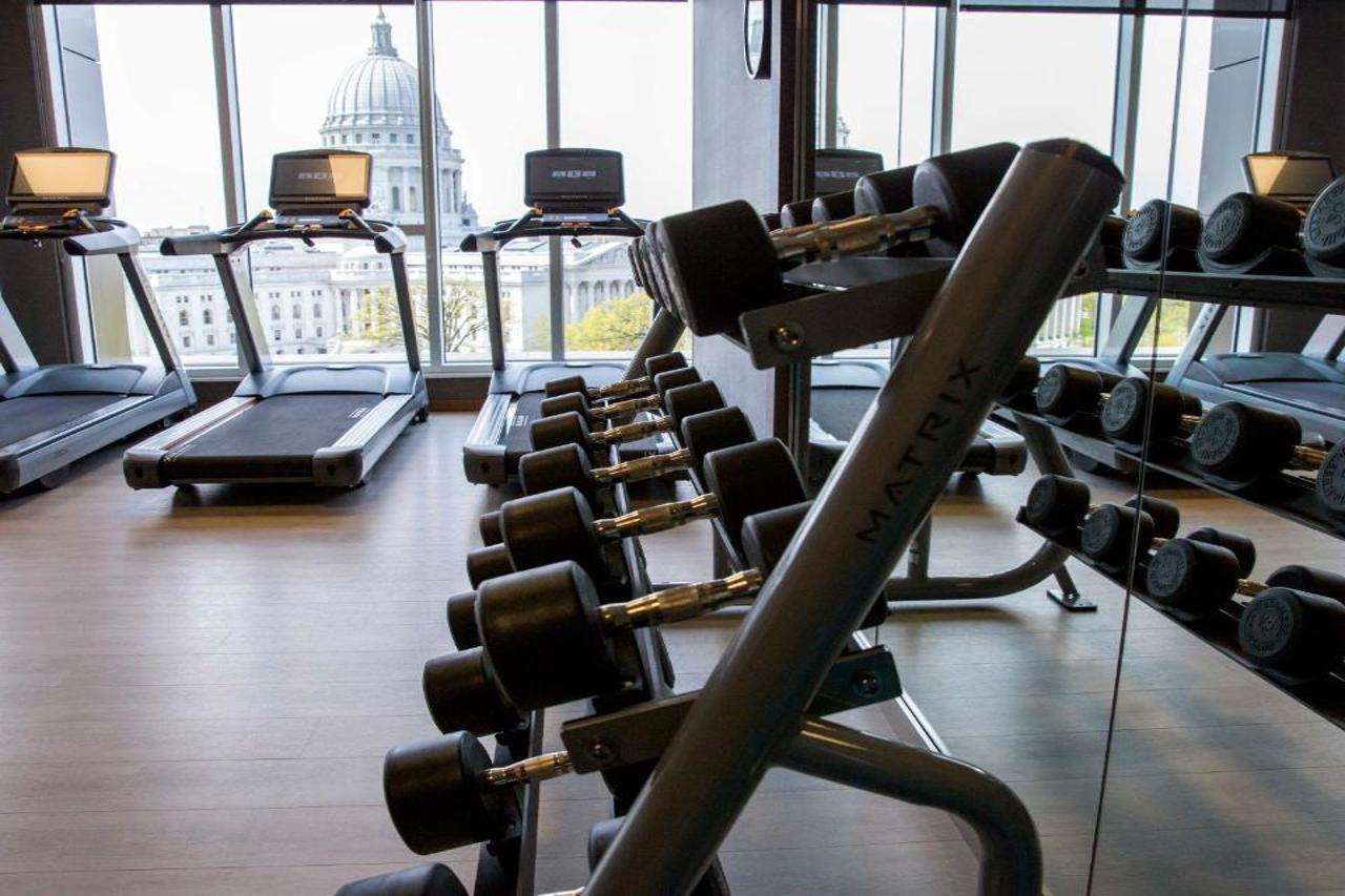 Ac Hotel By Marriott Madison Downtown Екстериор снимка