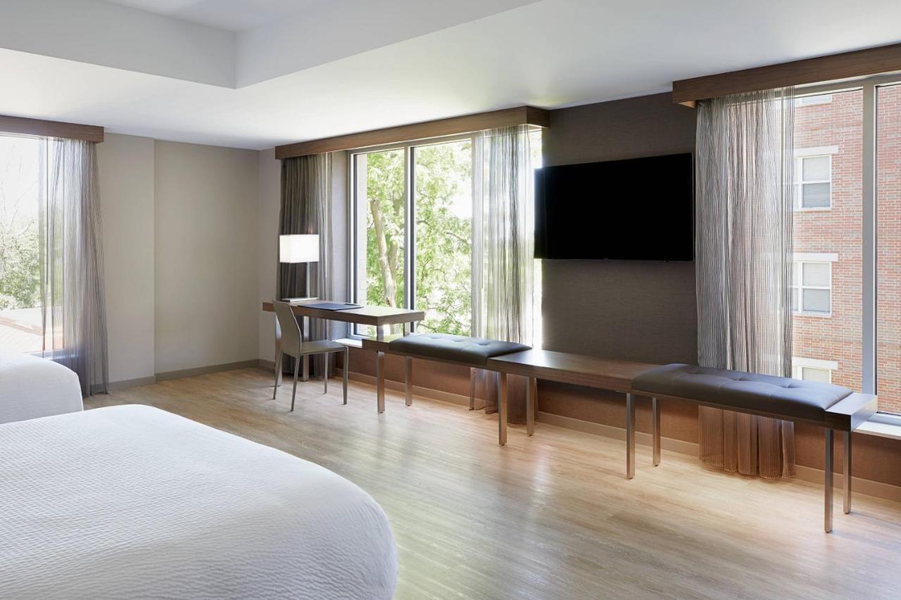 Ac Hotel By Marriott Madison Downtown Екстериор снимка