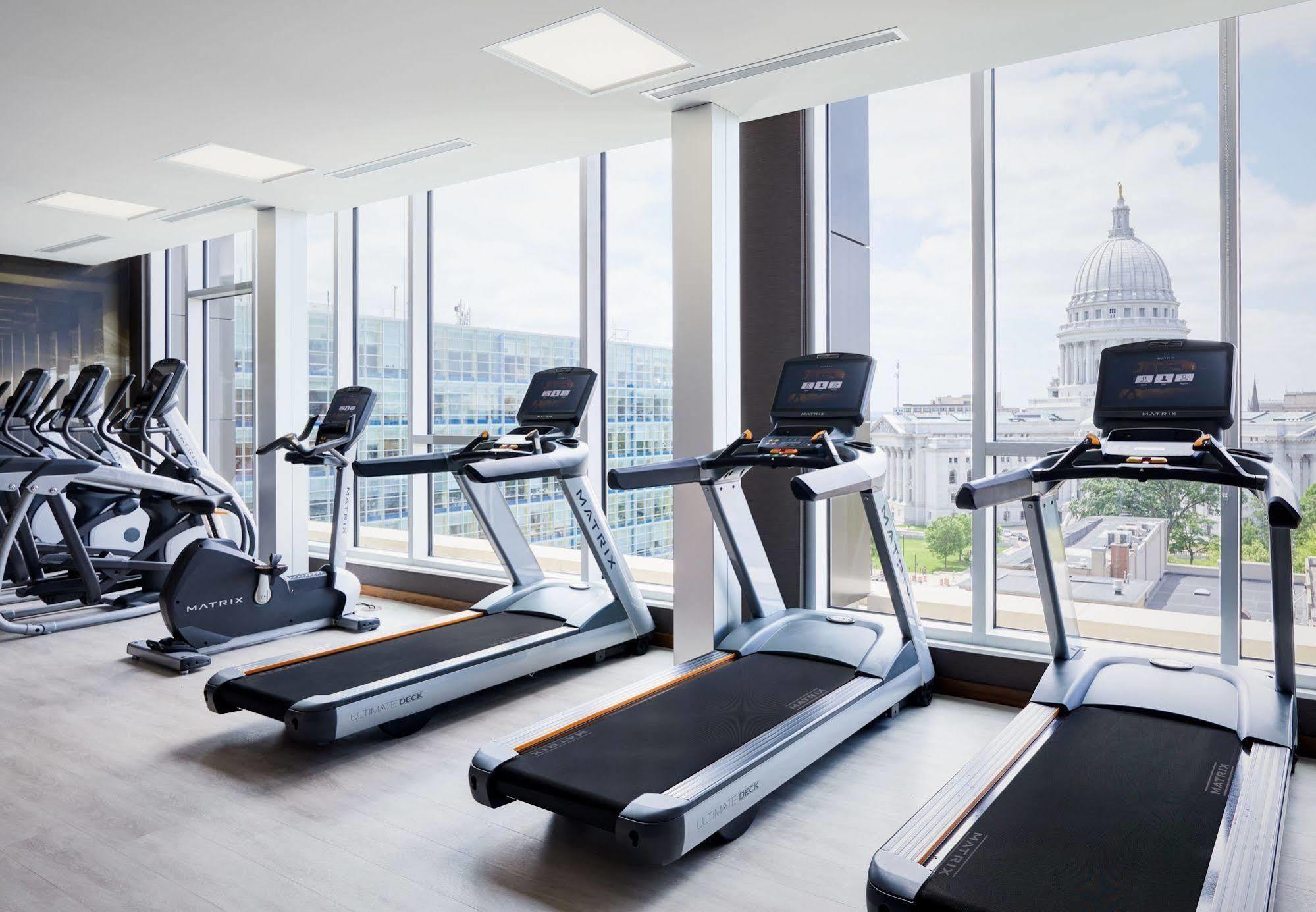 Ac Hotel By Marriott Madison Downtown Екстериор снимка