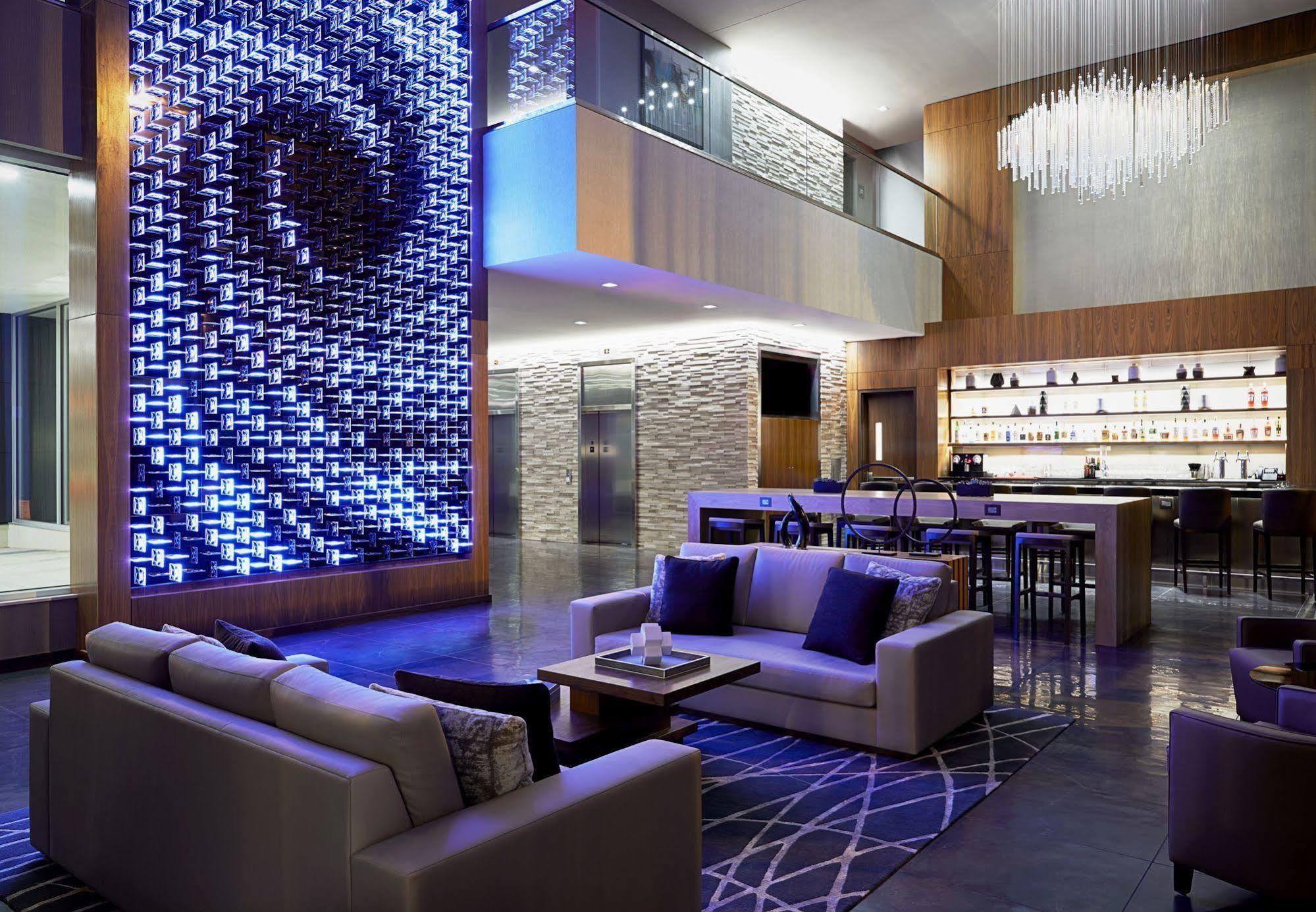 Ac Hotel By Marriott Madison Downtown Екстериор снимка
