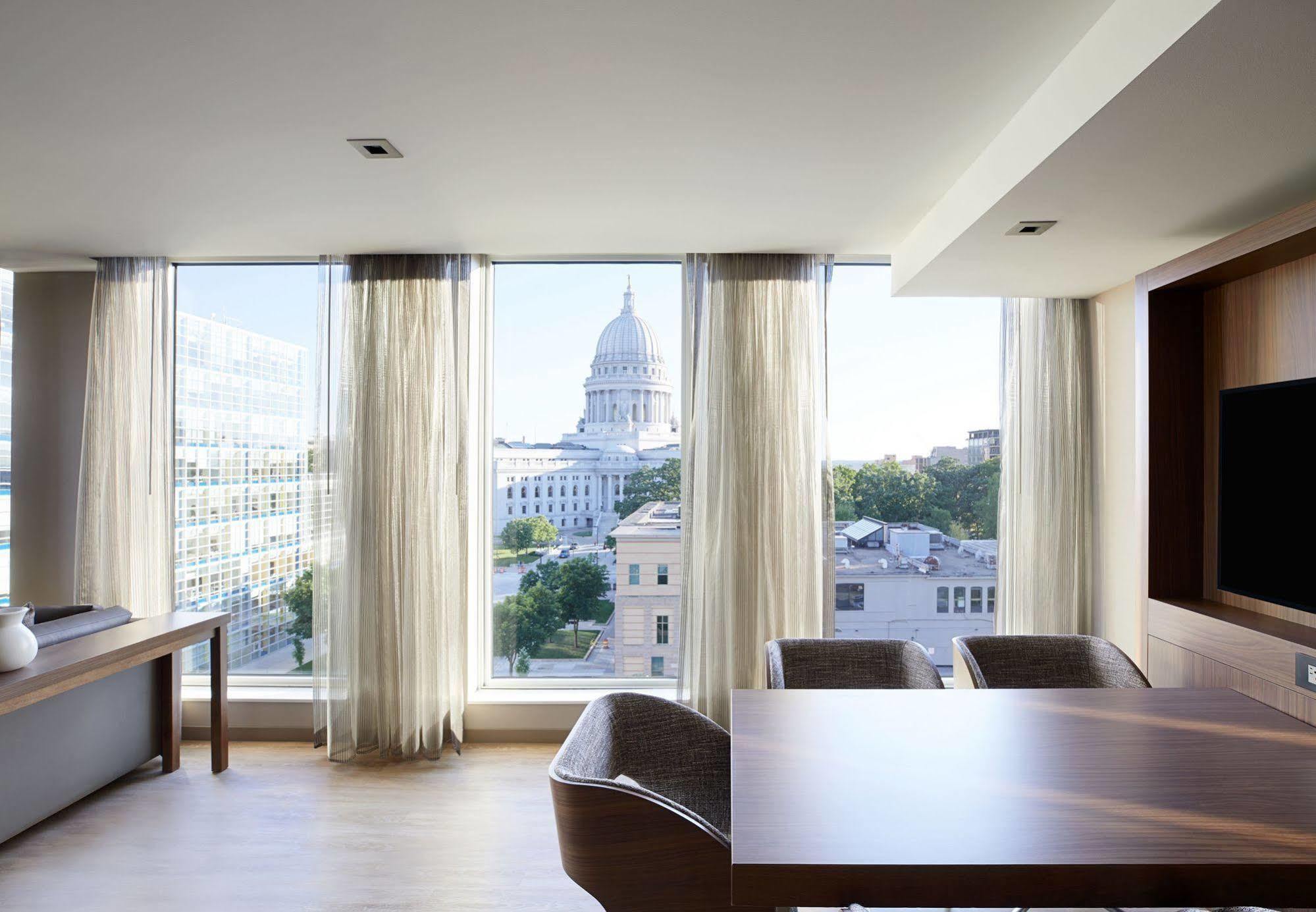 Ac Hotel By Marriott Madison Downtown Екстериор снимка